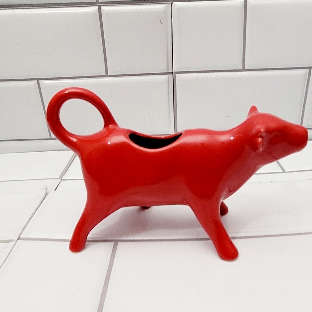 Food Network Ceramic Red Cow Creamer Holder Condition  excellent pre owned cond